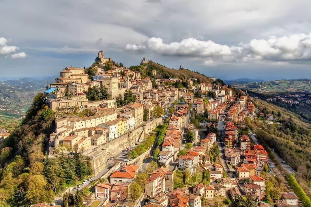 San Marino — foto 1