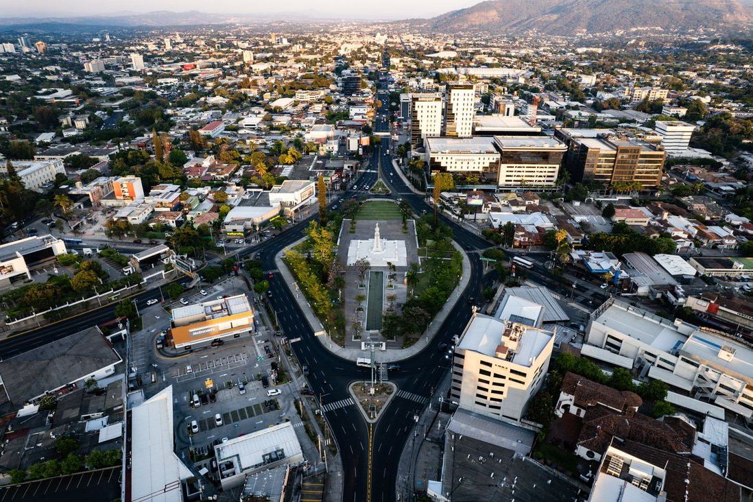 San Salvador — foto 2