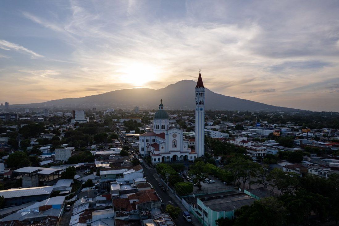 San Salvador — foto 3