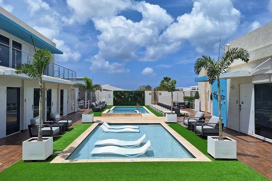 Aruba Boutique & Art Hotel